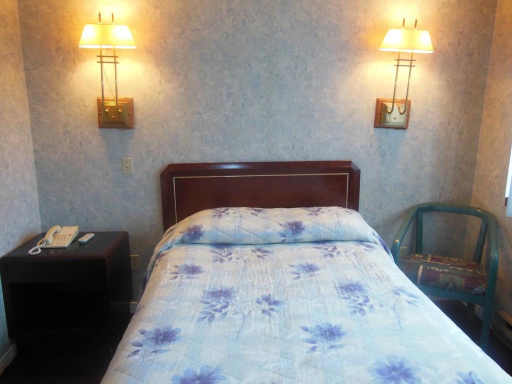 Motel Le Paysan Montréal Dış mekan fotoğraf